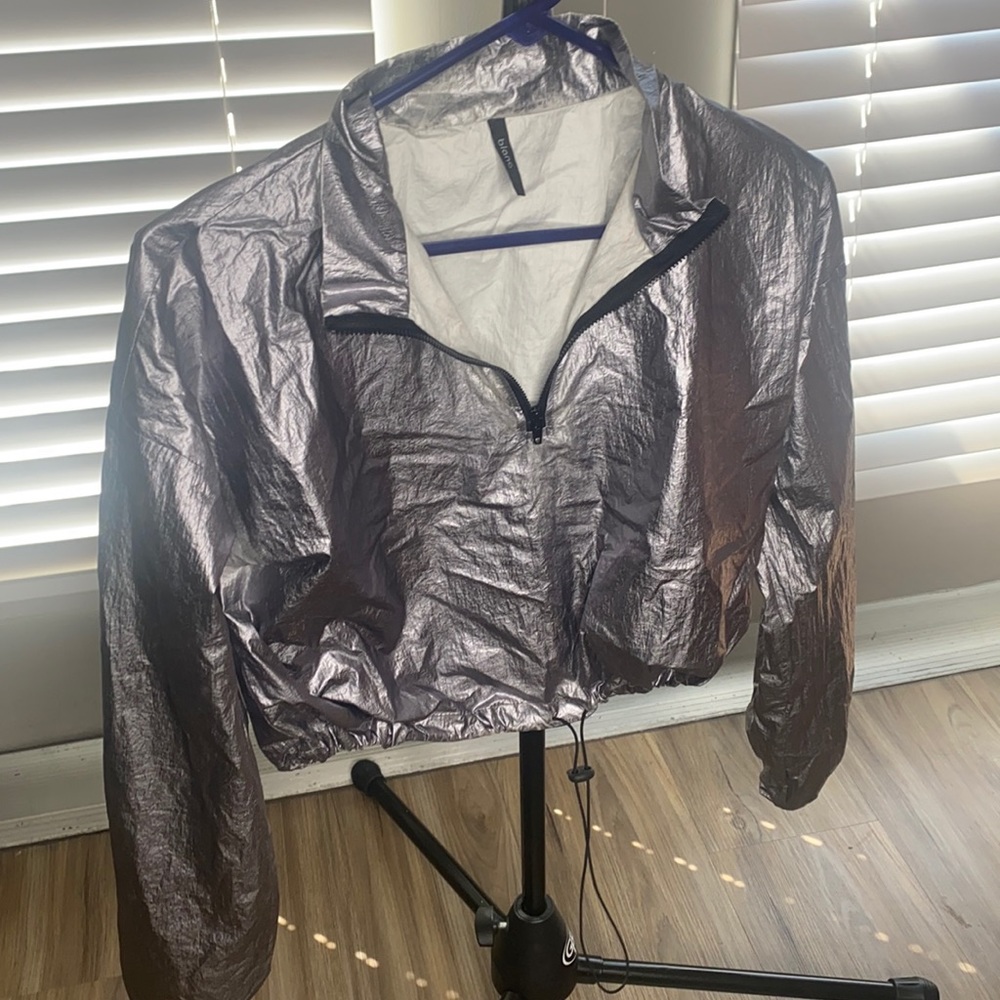 silver crop jacket used in good condition !